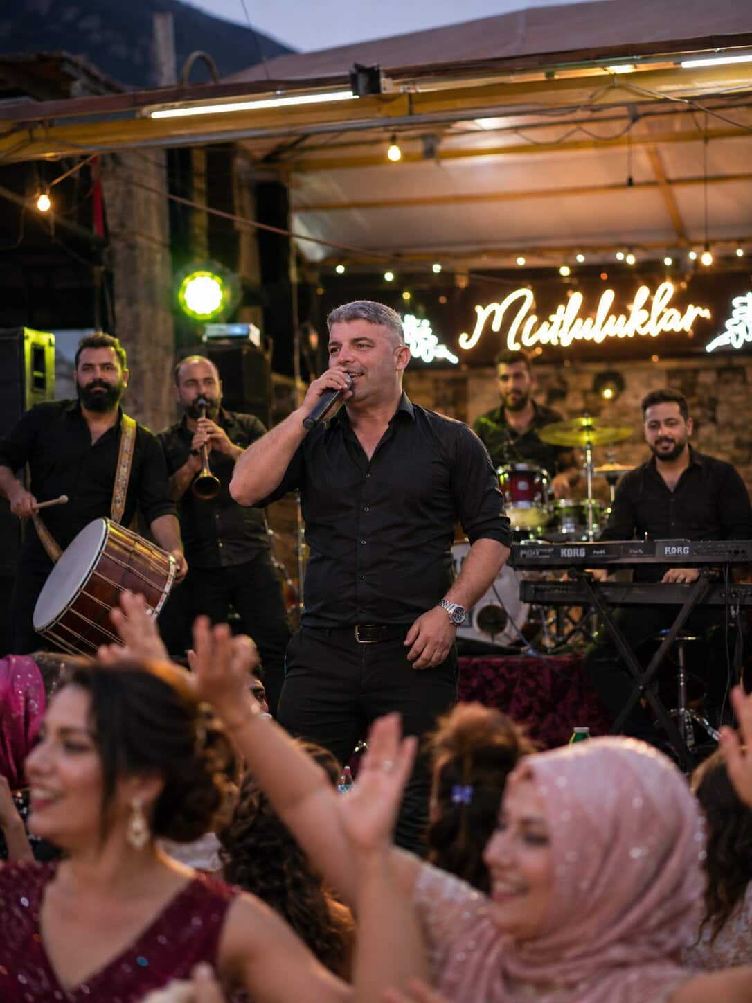Düğün Salonu Sahne Ekibi